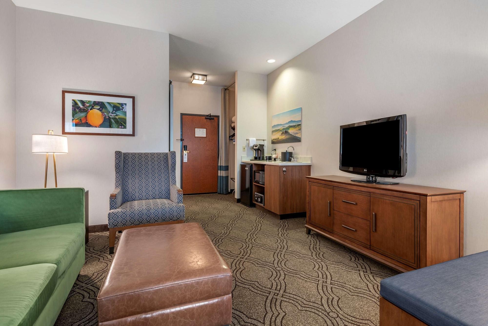Best Western Premier Pasco Inn And Suites מראה חיצוני תמונה